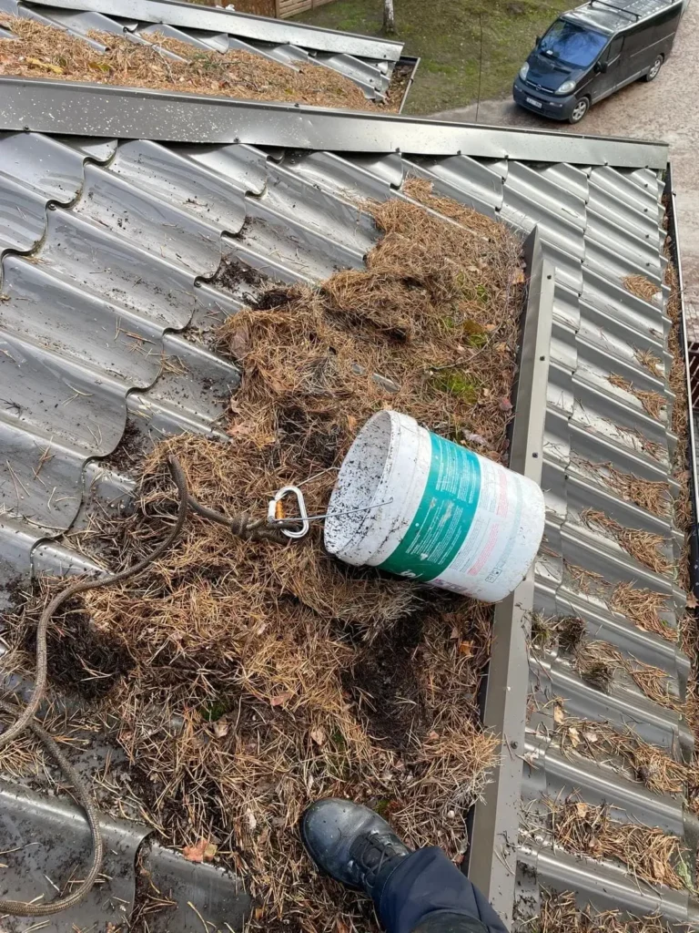 Ūdensnoteku tīrīšana un labošana